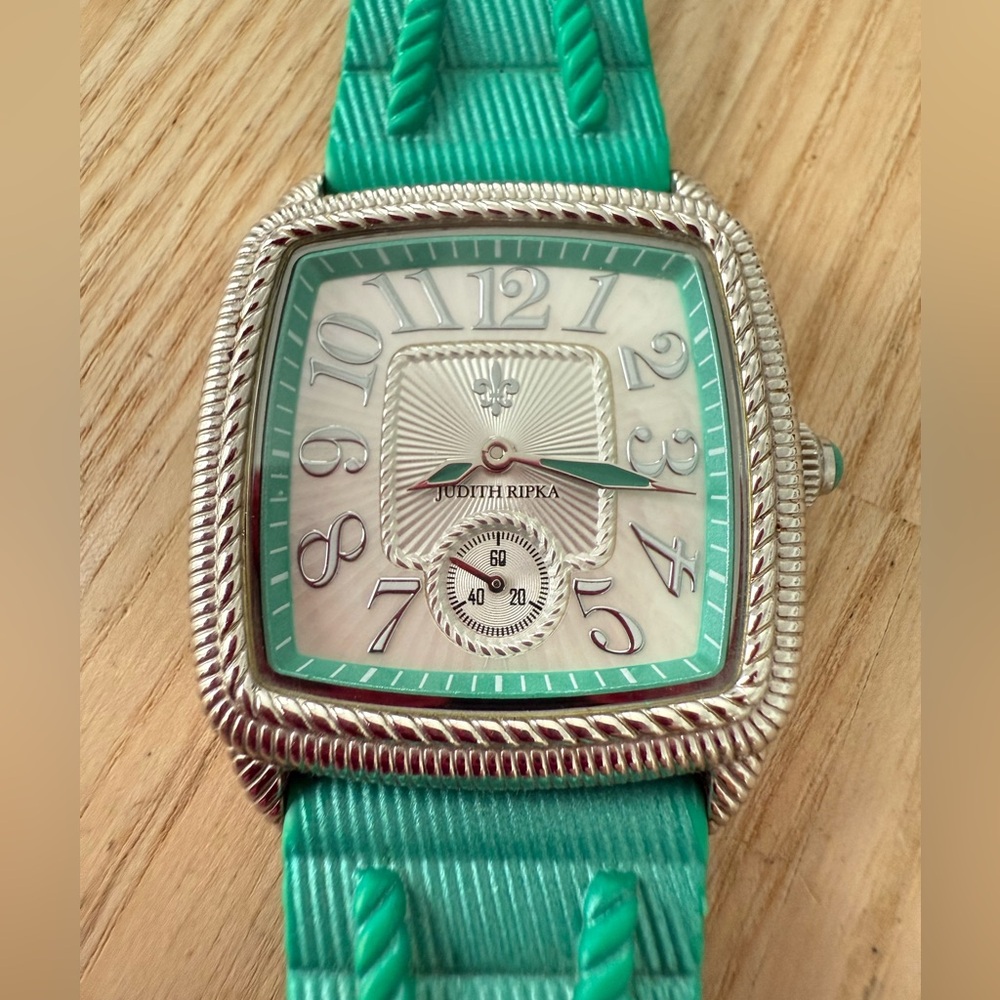 Judith ripka ladies silver tone and green watch NEW BATTERY